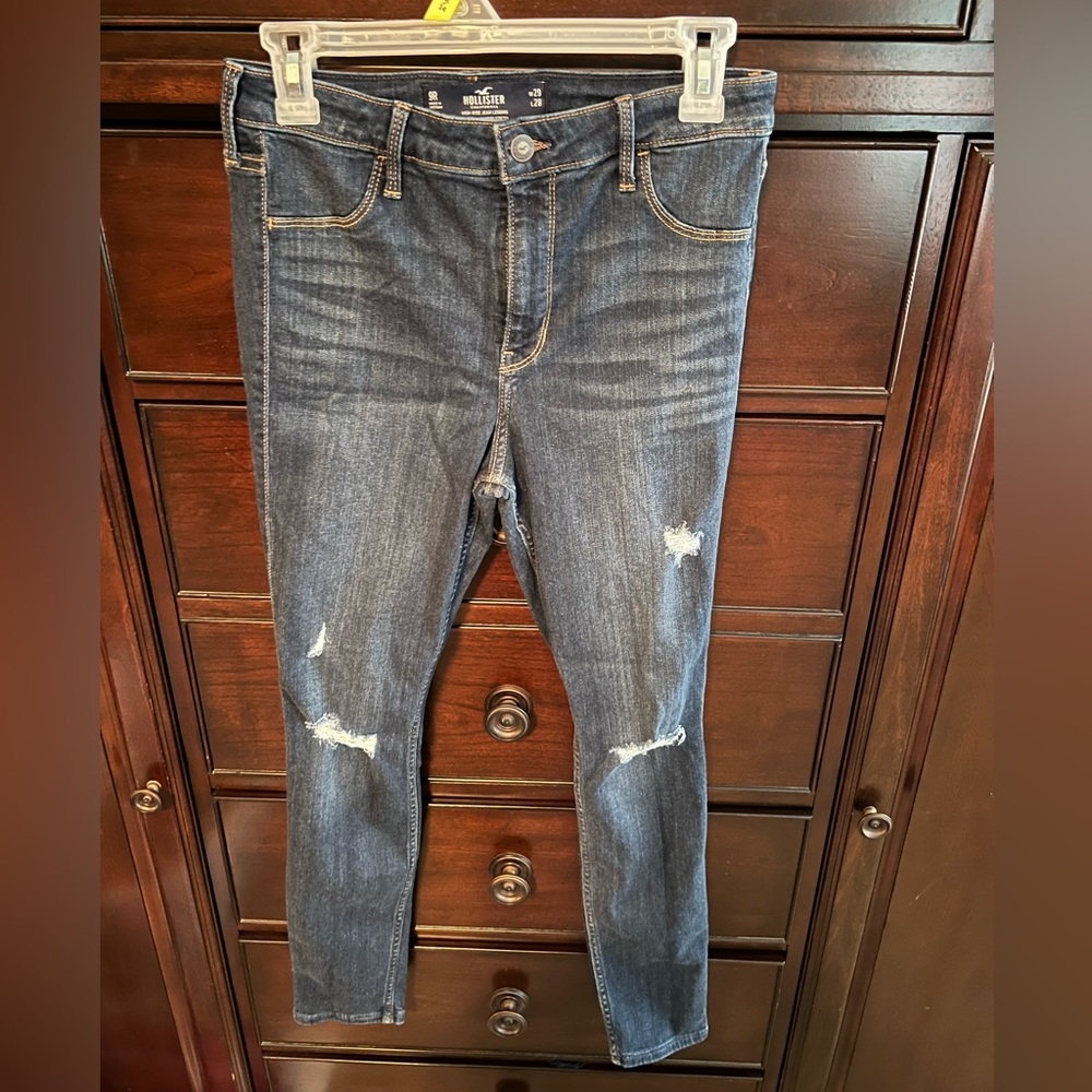 Hollister skinny jeans